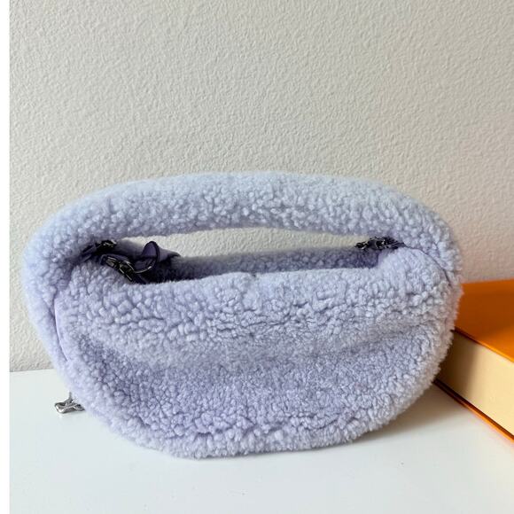 BY FAR Baby Cush‎ Lilac Shearling Chain Strap Shoulder Bag - Picture 3 of 7